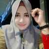 putriputri7194