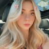 emilyderviniks
