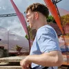 patrick_wave03