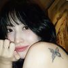 momosleftpinky