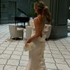 fashionably_late