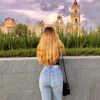 jimenaescobar_