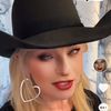 redlipzz10