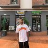 famous13700