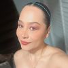 Angela v s