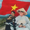 Khánh Tuân đi bảo tồn Rùa biển