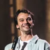 alexistramoni