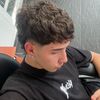 EzzlY BoY