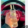 q8kw85