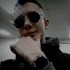 black_737_