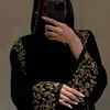 ارو🦋👑