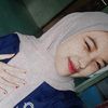 gadis_batu