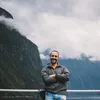 ale_neg83