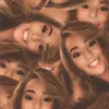 vivienneawx