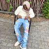 kobby_chills_01