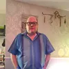 alan_lucky_holly