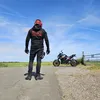 rob_kawaz900
