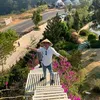 Ông Chú Thích Xê Dịch