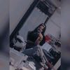 frida_la_chica_de_rosa