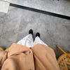 f_u9w
