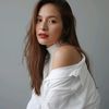 kellyyovera.com