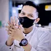 seniman_sederhana