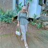 aiss_033