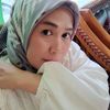 dewi_yuliana72