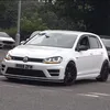 white_golf_r7