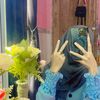 pinky_olive