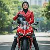 cahaya_bw