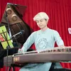 Guzheng cô Dung