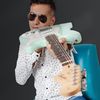ricardo_guitar