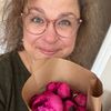 girlwhowearsglasses50