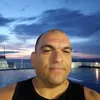 johnie_lougos