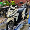 whiterio125