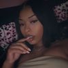 khloeee.xo