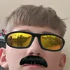 .eeeee01