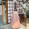 nt_hanh_