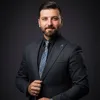 المحامي حسين علي