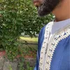 akhithobesco