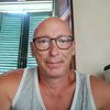 user5712742865333