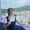 thuyhang05_14_2002