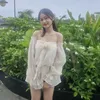 _embeiuu_9
