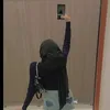gurlsnisee