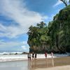 info_pantai_sawarna