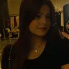 carolinepratess_
