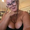 Saundra1571
