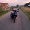 M I O, Black