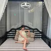 yiyi12604